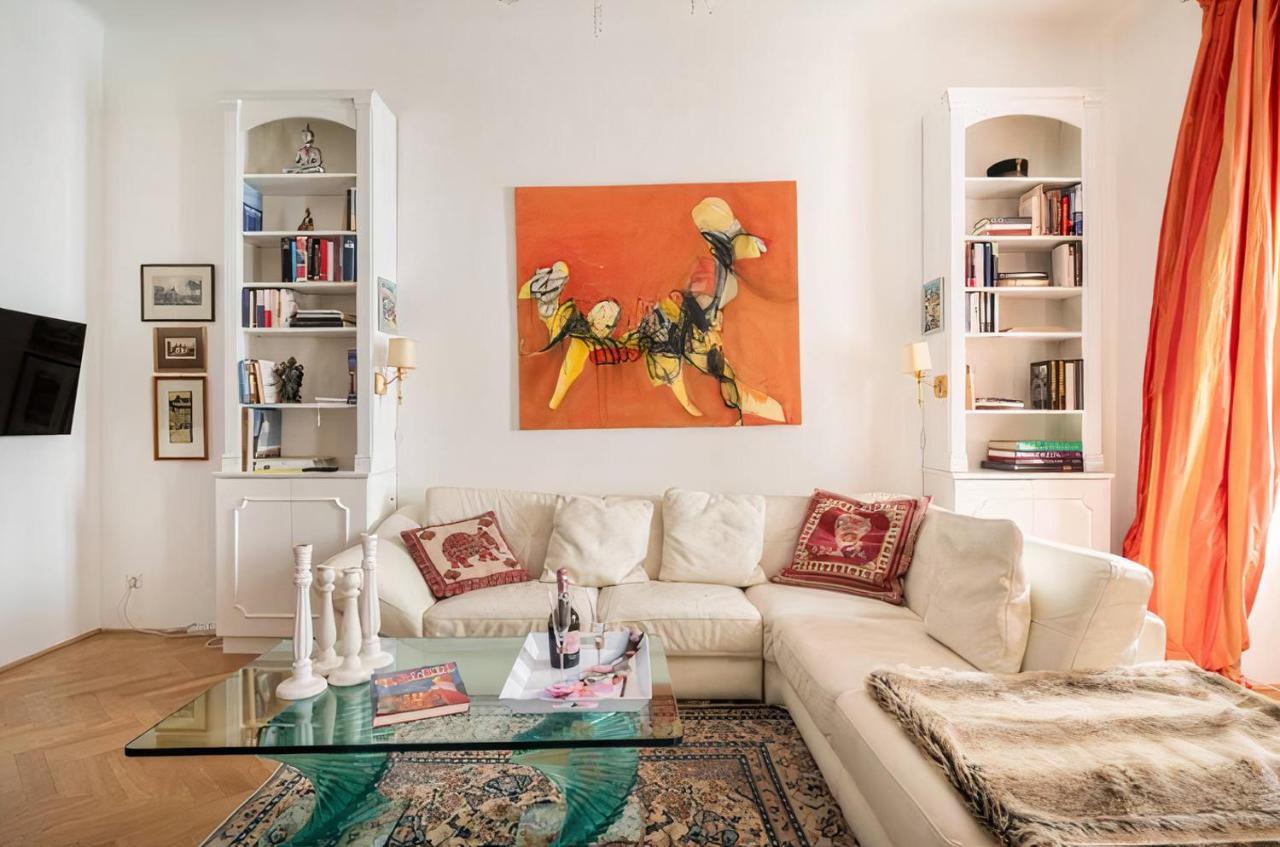 Imperial Gem . Flamboyant Studio . Heart Of Vienna Apartment Bagian luar foto
